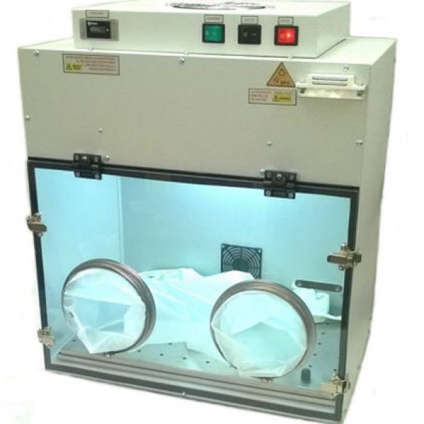 CAPPA CHIMICA CON GLOVE BOX